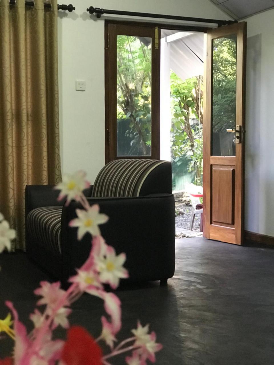 Falcons Nest Hotel Udawalawe Bagian luar foto